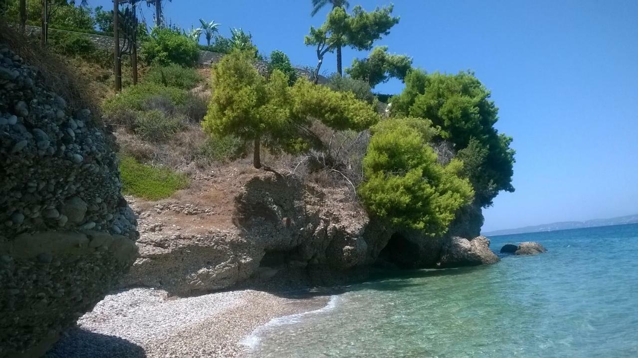 Iliana'S Seaside Maisonette Spetses Town Bagian luar foto
