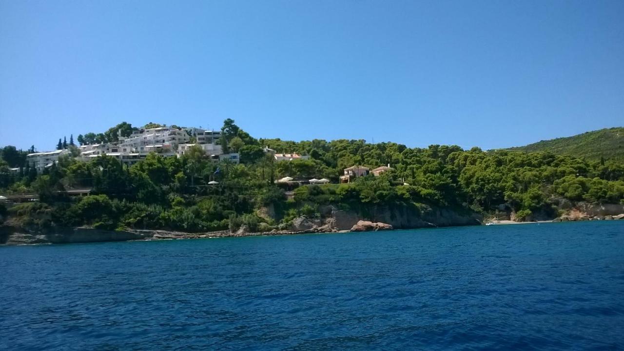 Iliana'S Seaside Maisonette Spetses Town Bagian luar foto